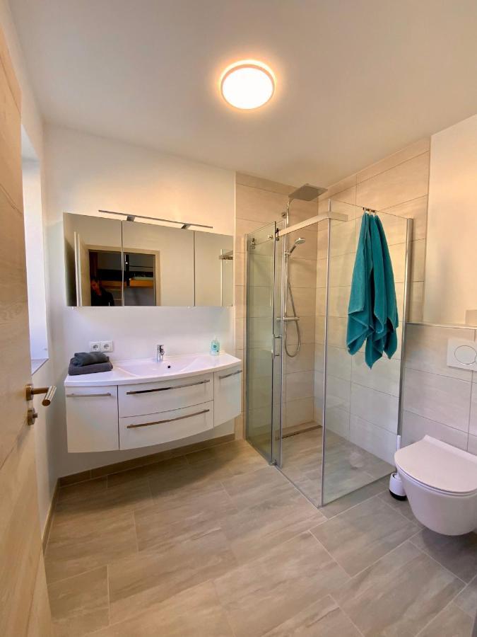 Deluxefort Fuer 10 Gaeste Mit Eigenem Whirlpool Und Fasssauna Imst Exterior foto